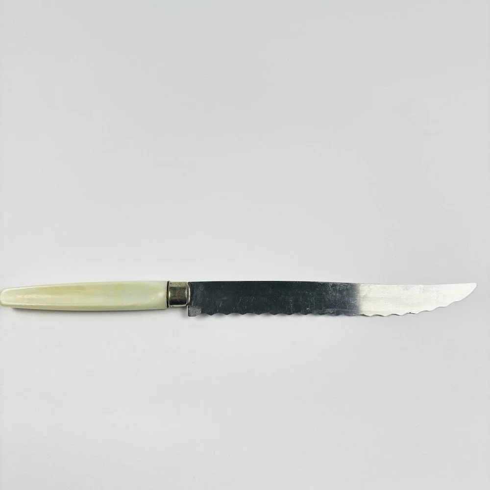 Vintage Sheffield England Regent Stainless Steel Knife White Handle‎ Serrated